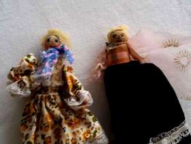 Freecycle Two Vintage Peg Dolls 1970’s