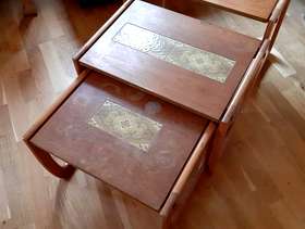 Freecycle Table nest x 3