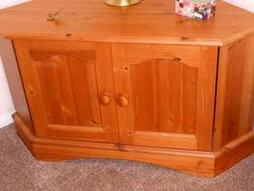 Freecycle Pine corner cupboard