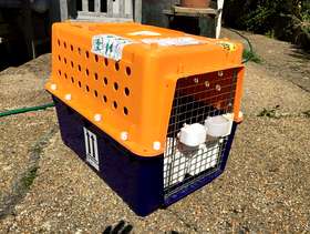 Freecycle Pet travel cage