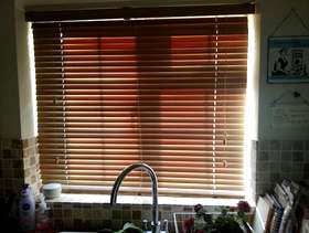 Freecycle Wooden venetian blind x3