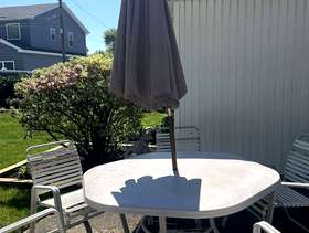 Freecycle Patio set