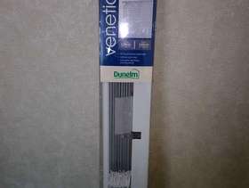 Freecycle New Dunelm White Aluminium Venetian Blind