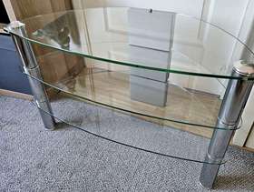 Freecycle Glass TV unit with three shelves