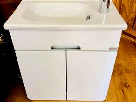 Freecycle Small sink with cabinet.