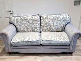 Freecycle Sofa set