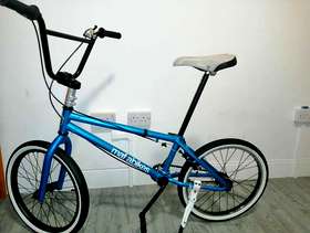 Freecycle Mafia Kush 2,One of,3 speed .Adult/childs bmx bike,viewing pictures is ...
