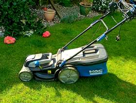 Freecycle Electric lawnmower