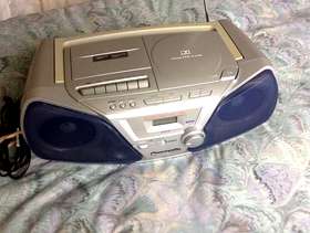 Freecycle Panasonic radio/cassette/cd player