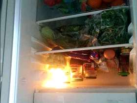 Freecycle Beko fridge with ice box