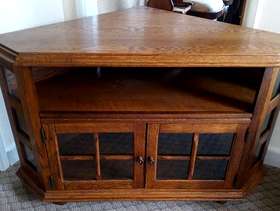 Freecycle TV cabinet