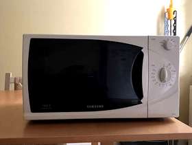 Freecycle Microwave