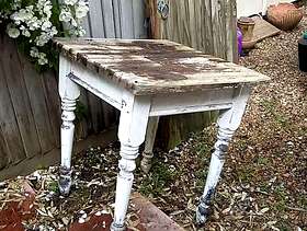 Freecycle Wooden table chabby chic project