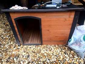 Freecycle Dog House
