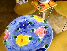 Freecycle Attractive M&S serving dish