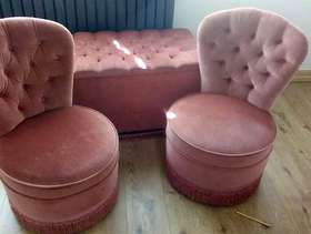 Freecycle Ottoman and two chair