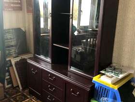 Freecycle Lounge Wall Unit - Display and Storage