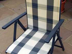 Freecycle Patio table and chairs