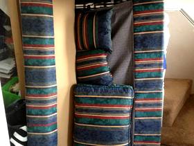 Freecycle Sofa / sofabed