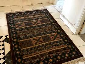 Freecycle Carpet/rug x 2