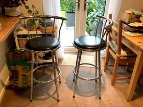 Freecycle 2 Bar Stools