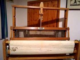 Freecycle Dryad 4 shaft Hand Weaving Table Loom