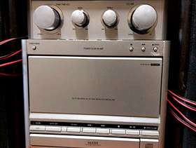 Freecycle Panasonic SA-PM20 radio - CD -stereo system and speakers