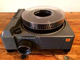 Freecycle Slide Projector