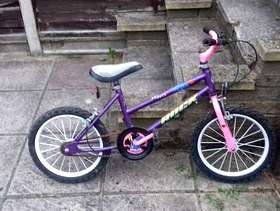 Freecycle Children's bike - purple / pink, aged 5+