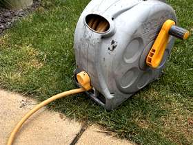 Freecycle Hose reel on wall-mounted cassette reel