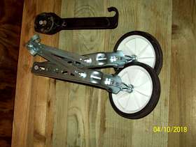 Freecycle Pair of stabilisers