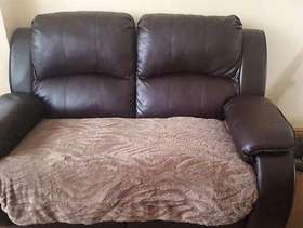 Freecycle 2 x 2 seater recliners