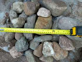 Freecycle Small pile of pebbles