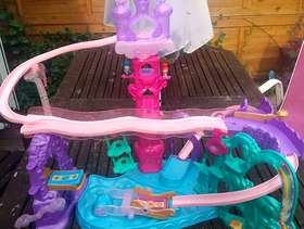 Freecycle Fisher-Price: Teenie Genies Magic Carpet Ride