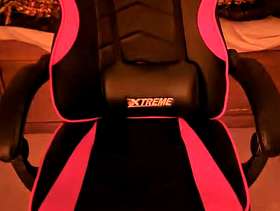 Freecycle Xtreme Gaming Chair