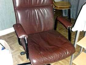 Freecycle Brown Leather Office Chair