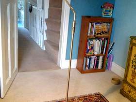 Freecycle Floorstanding reading lamp