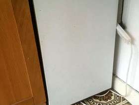 Freecycle Small fridge