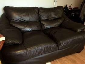 Freecycle 2 & 3 Seater brown leather sofas