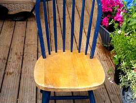 Freecycle 4 x chairs for upcycling