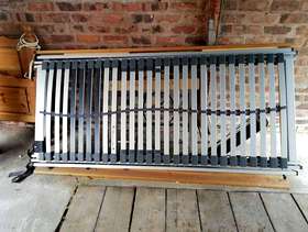 Freecycle Electric disabled bed