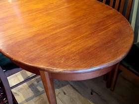 Freecycle Table and chairs