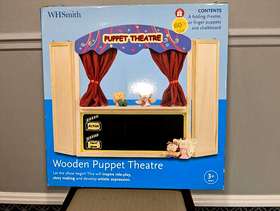 Freecycle Puppet theatre