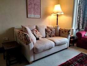 Freecycle 3 seater sofa very good condition